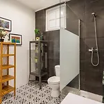 Apartment Modern 3br W/ Terrace & Bbq - Near Tram 28 | By Airnest *