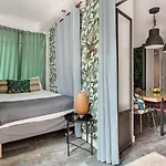 Modern 3br W/ Terrace & Bbq - Near Tram 28 | By Airnest *